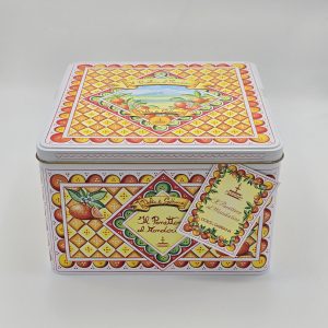 Dolce Gabbana panettone met manderijn van 1 kg